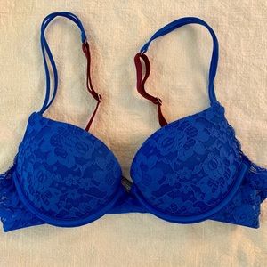 Aerie blue lace push up bra 32a